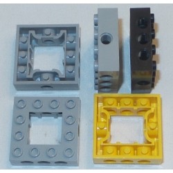 LEGO 32324 Technic Brick 4 x 4 with Open Center 2 x 2