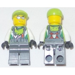 LEGO wr012 Crew Member 1