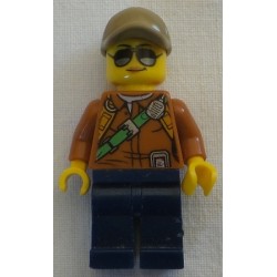 LEGO cty0808 City Jungle Explorer Female - DkOrange Shirt with Green Strap, DkBlue Legs, Dark Tan Cap , Sunglasses