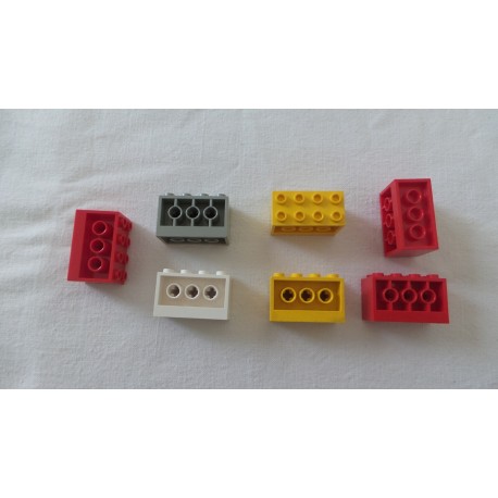 LEGO 6061 Brick 2 x 4 x 2 with Holes on Sides
