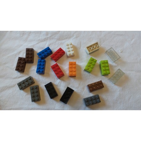 LEGO 3001 Brick 2 x 4