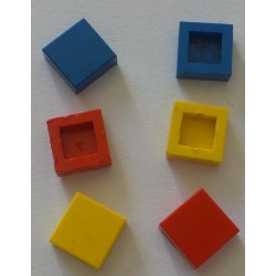LEGO 3070a Tile 1 x 1 without Groove (Old Style)