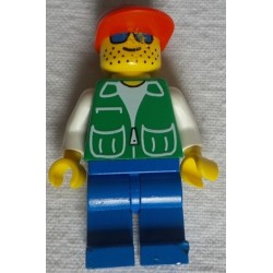 LEGO pck001 Jacket Green with 2 Large Pockets - Blue Legs, Red Cap (1993)